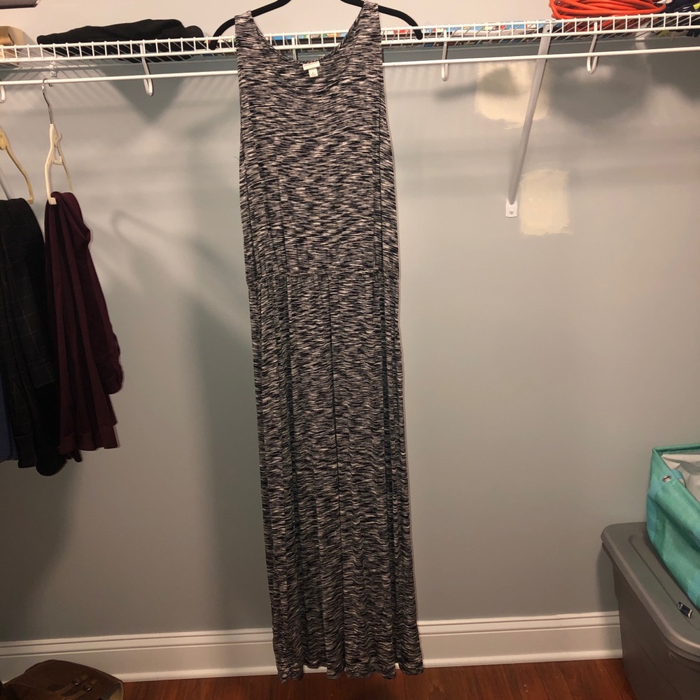 Women’s maxi dress